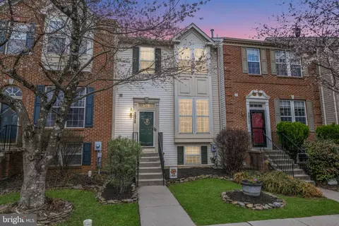 2024 Sumner Dr, Frederick, MD 21702