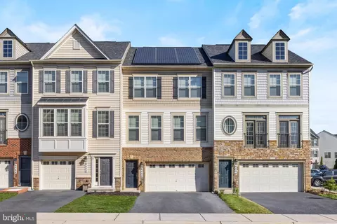 6552 Britannic Pl, Frederick, MD 21703 photo 3