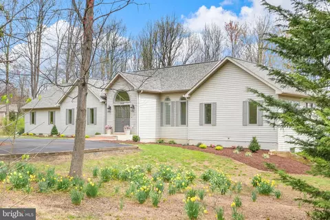 8326 Edgewood Church Rd, Frederick, MD 21702