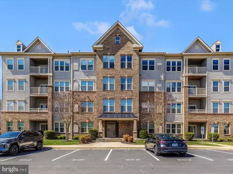 6501 Walcott Ln #104, Frederick, MD 21703
