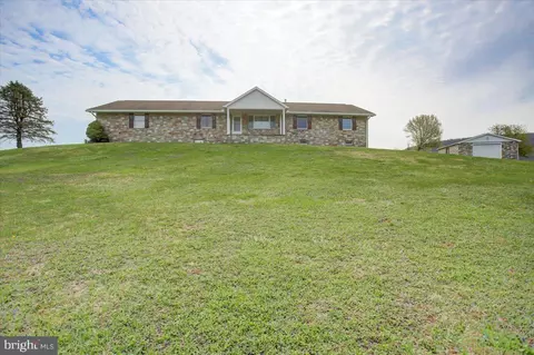 17515 Harbaugh Valley Rd, Sabillasville, MD 21780