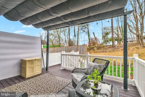 Exterior - 5803 Barts Way, Frederick, MD 21704 photo 4 of 5