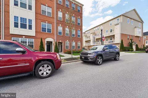 7101 Macon St, Frederick, MD 21703 photo 2