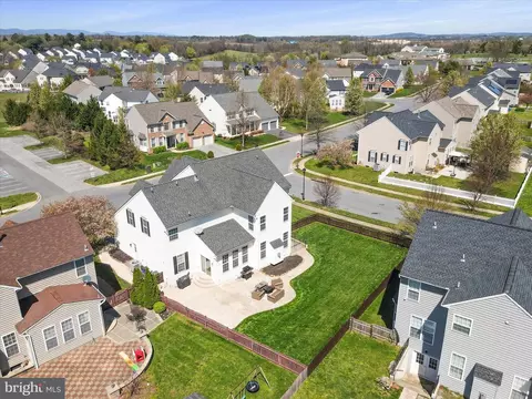 View/Area - 1915 Moran Dr, Frederick, MD 21702 photo 6 of 20