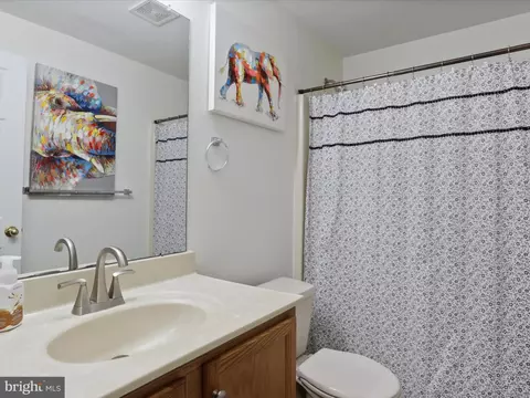 Bath - 1915 Moran Dr, Frederick, MD 21702 photo 9 of 9