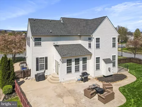 View/Area - 1915 Moran Dr, Frederick, MD 21702 photo 4 of 20