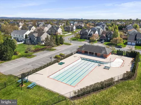 View/Area - 1915 Moran Dr, Frederick, MD 21702 photo 8 of 20