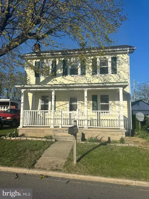 Exterior - 7 E Moser Rd, Thurmont, MD 21788 photo 1 of 4