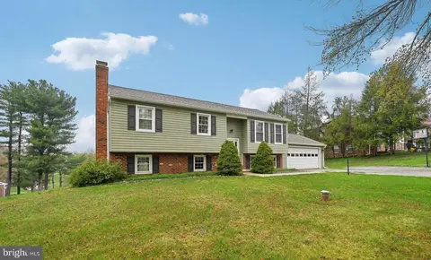 4788 Mid County Ct, Monrovia, MD 21770