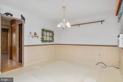 7303 W Springbrook Ct, Middletown, MD 21769 photo 7
