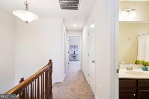 8463 Bald Eagle Ln, Frederick, MD 21704 photo 18