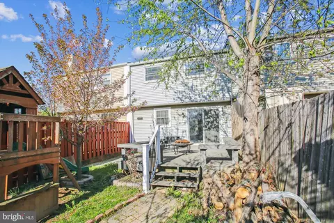 Exterior - 1702 Carriage Ct, Frederick, MD 21702 photo 10 of 12