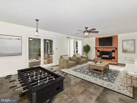 Living - 8149 Claiborne Dr, Frederick, MD 21702 photo 4 of 7