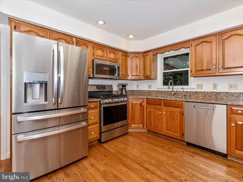 Kitchen - 8149 Claiborne Dr, Frederick, MD 21702 photo 3 of 5