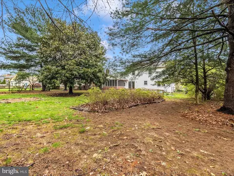 Exterior - 8149 Claiborne Dr, Frederick, MD 21702 photo 15 of 20