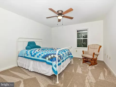 Bedroom - 8149 Claiborne Dr, Frederick, MD 21702 photo 7 of 10