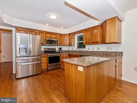 Kitchen - 8149 Claiborne Dr, Frederick, MD 21702 photo 4 of 5