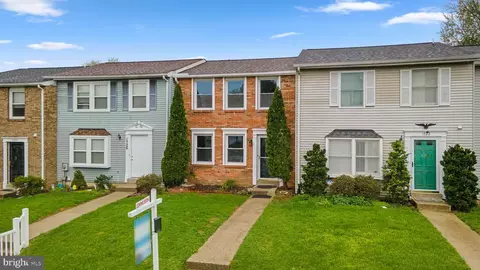 Exterior - 1724 Heather Ln, Frederick, MD 21702 photo 4 of 5