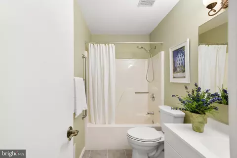 Bath - 5673 Crabapple Dr, Frederick, MD 21703 photo 1 of 7