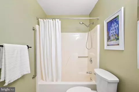 Bath - 5673 Crabapple Dr, Frederick, MD 21703 photo 3 of 7