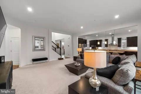 5756 Hawk Ridge Rd, Frederick, MD 21704 photo 9