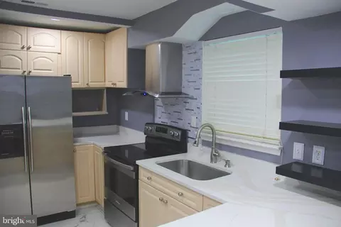 12 Coats Bridge Pl #2F, Frederick, MD 21703