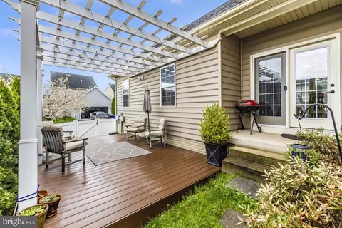 Exterior - 1912 Regiment Way, Frederick, MD 21702 photo 6 of 6