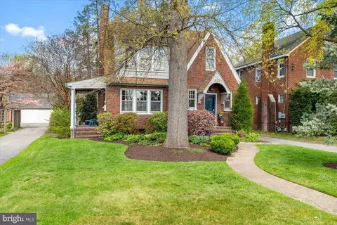 Exterior - 623 Wilson Pl, Frederick, MD 21702 photo 2 of 17