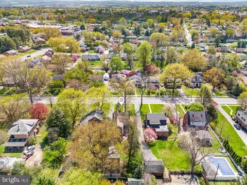View/Area - 623 Wilson Pl, Frederick, MD 21702 photo 3 of 4