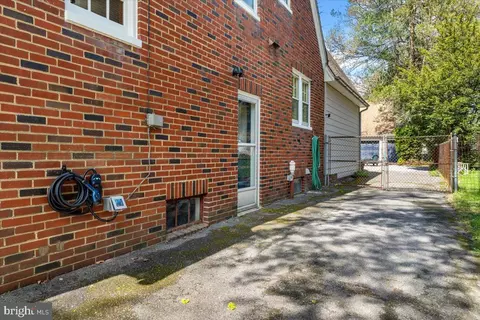 Exterior - 623 Wilson Pl, Frederick, MD 21702 photo 13 of 17