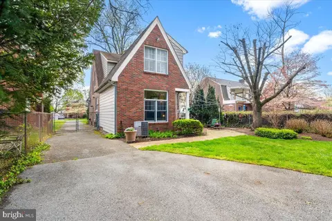 Exterior - 623 Wilson Pl, Frederick, MD 21702 photo 10 of 17