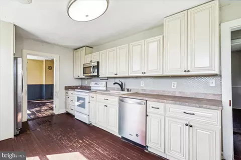 Kitchen - 12446 Renner Rd, Keymar, MD 21757 photo 1 of 2