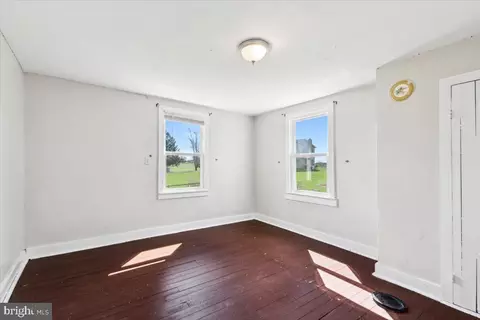 Bedroom - 12446 Renner Rd, Keymar, MD 21757 photo 3 of 6