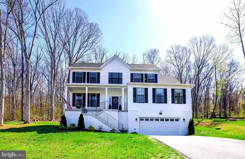 7219 Dogwood Ln, Middletown, MD 21769