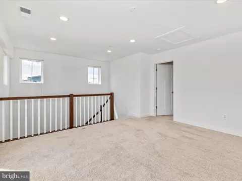 Entry Way - 400 Waverley Dr, Frederick, MD 21702 photo 5 of 5