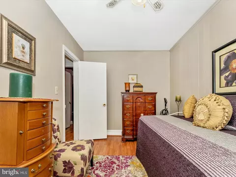 Bedroom - 204 Center St, Frederick, MD 21701 photo 5 of 8