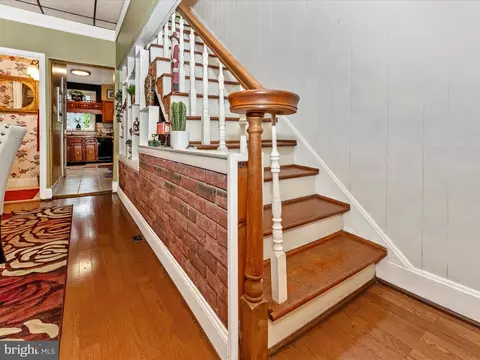 Entry Way - 204 Center St, Frederick, MD 21701 photo 5 of 8