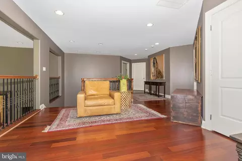 Entry Way - 4083 Reels Mill Rd, Frederick, MD 21704 photo 5 of 11