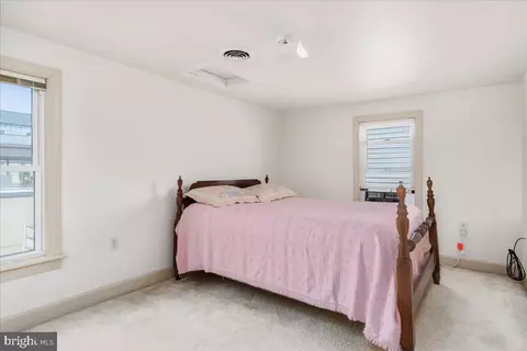 Bedroom - 207 Maple Ave, Frederick, MD 21701 photo 2 of 2
