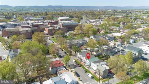 View/Area - 207 Maple Ave, Frederick, MD 21701 photo 1 of 2