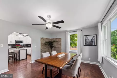 Dining - 5939 Meadow Rd, Frederick, MD 21701 photo 2 of 2