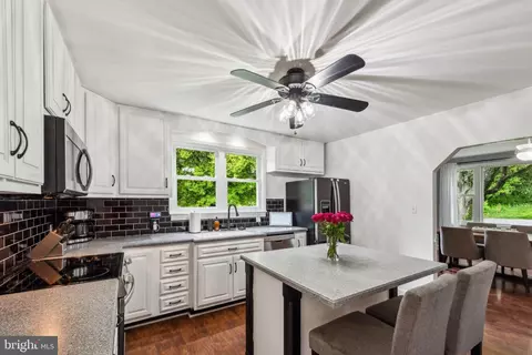 Kitchen - 5939 Meadow Rd, Frederick, MD 21701 photo 4 of 4