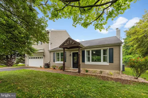 Exterior - 5939 Meadow Rd, Frederick, MD 21701 photo 3 of 12