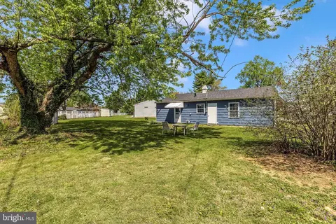 304 Canberra Ct, Frederick, MD 21701 photo 27