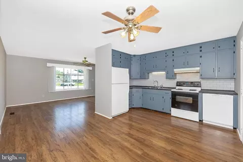 304 Canberra Ct, Frederick, MD 21701 photo 11