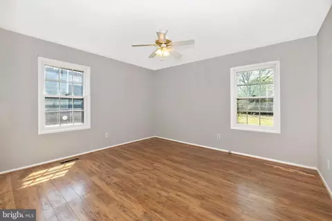 304 Canberra Ct, Frederick, MD 21701 photo 15