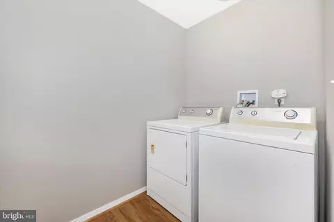 304 Canberra Ct, Frederick, MD 21701 photo 13