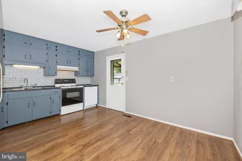 304 Canberra Ct, Frederick, MD 21701 photo 9