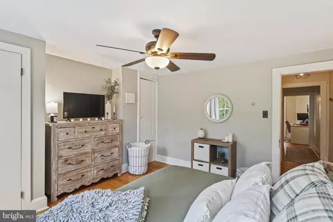 Bedroom - 117 E 5th St, Frederick, MD 21701 photo 3 of 7