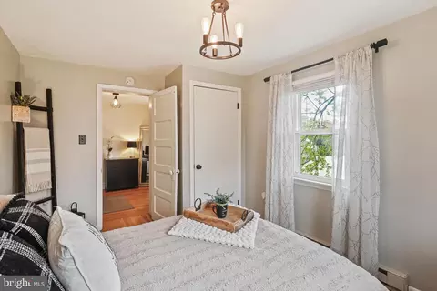 Bedroom - 117 E 5th St, Frederick, MD 21701 photo 6 of 7